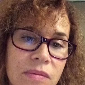 Meet your Posher, Leanne